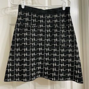 Knit Front Pockets Skirt
